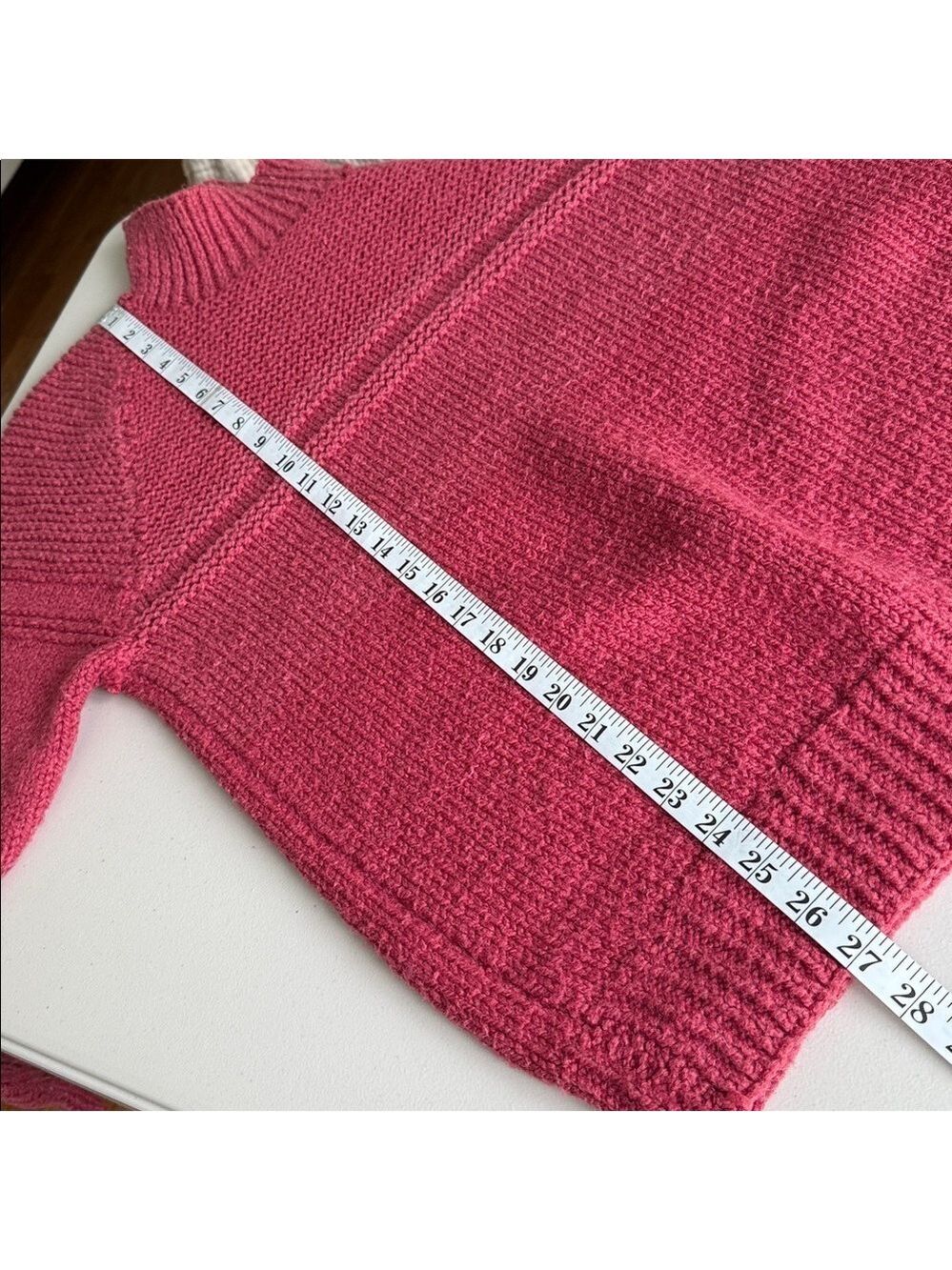 Hand-Knit Wool Sweater Raspberry Pink - Picture 12 of 14